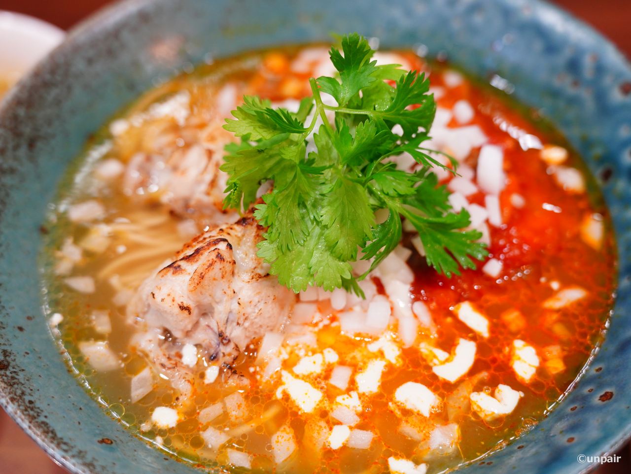 鶏とゴロゴロ野菜のアラビータらーめん グリーンカレーソース添え