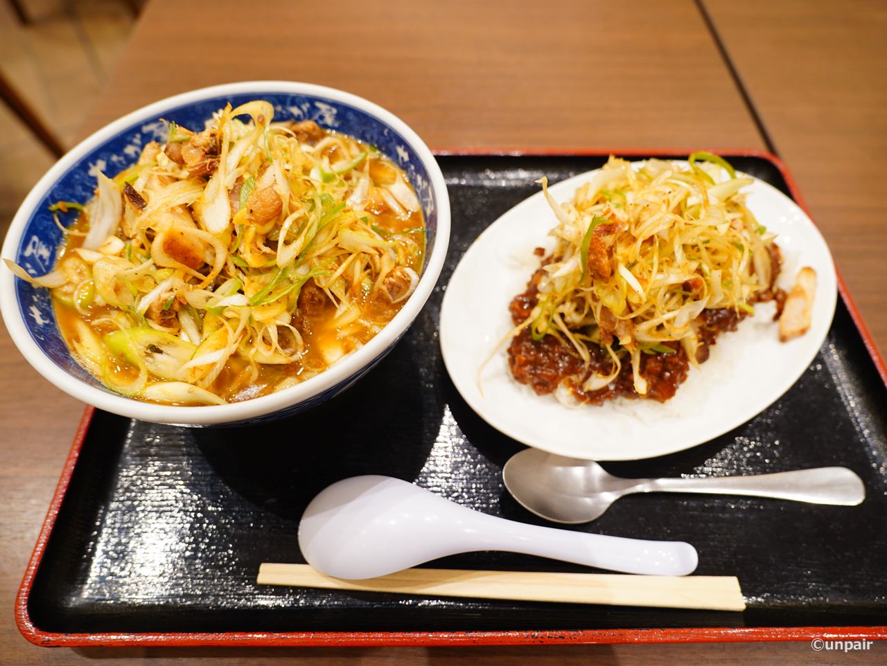 深谷ネギチャーシュー平打ちラーメン